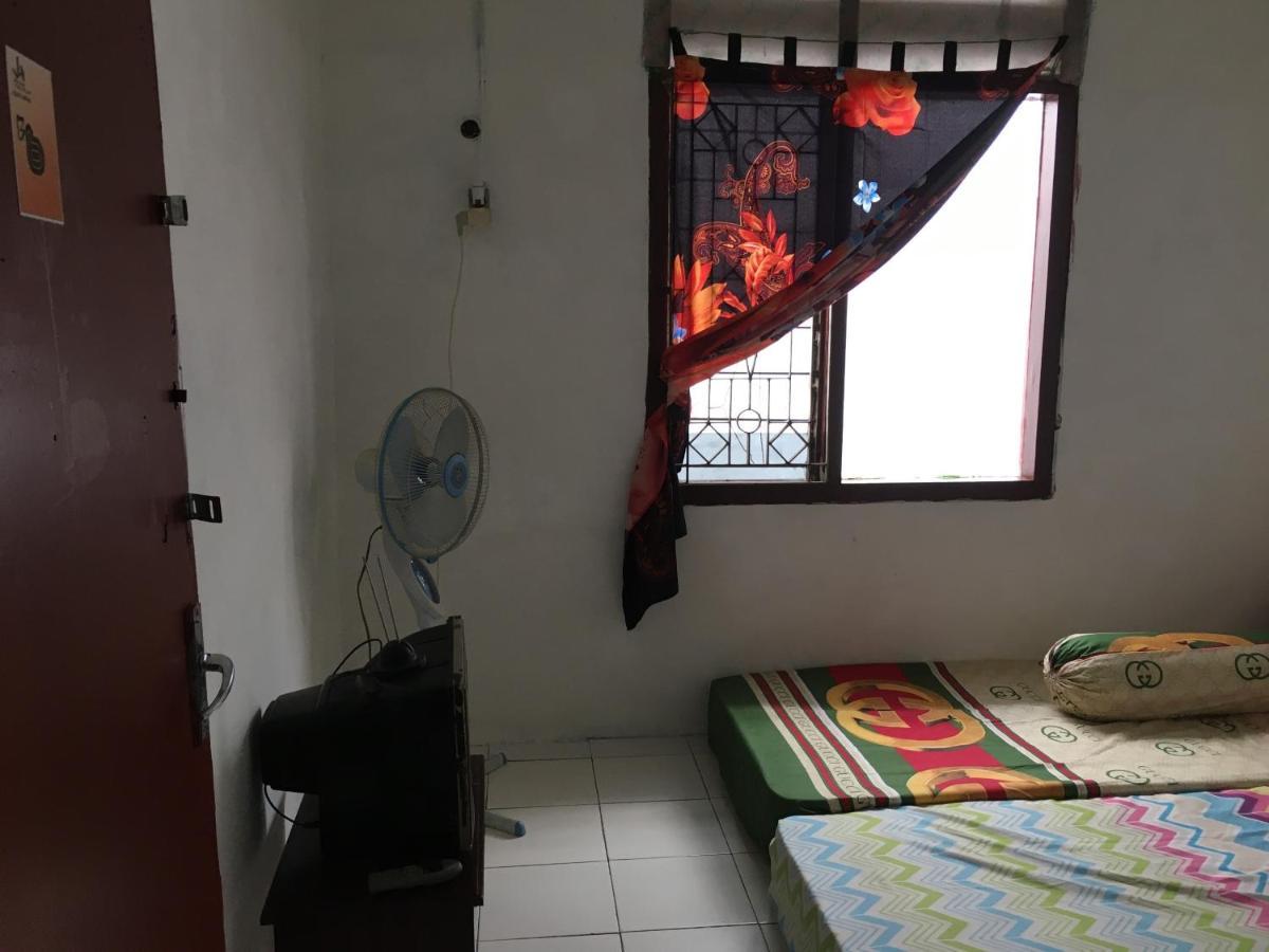 Tambak Bayan Guesthouse Kejayan Dış mekan fotoğraf