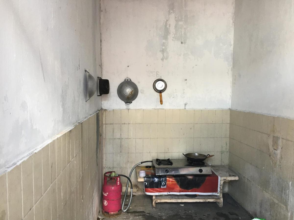 Tambak Bayan Guesthouse Kejayan Dış mekan fotoğraf